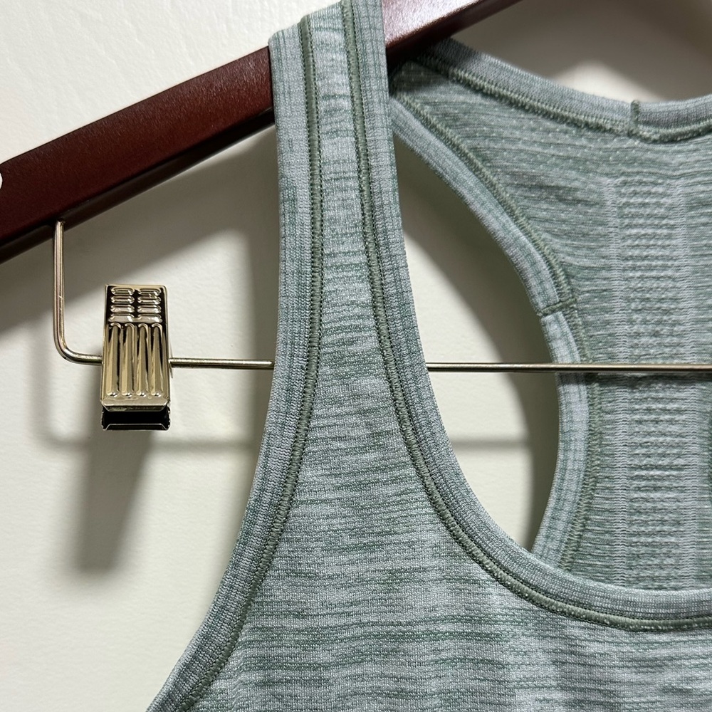 LULULEMON - SWIFTLY TECH RACERBACK TANK TOP